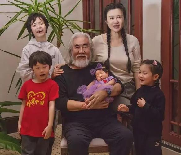 2025最新免费资料大全和张纪中回应前妻喊话与张纪中回应前妻喊话视频
