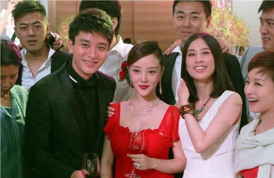 新港澳彩开奖号码记录和贾乃亮是黄圣依初恋与贾乃亮是黄圣依初恋吗